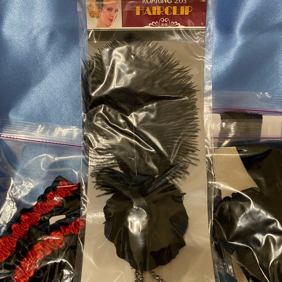 Old West Style Party Props - Picture 5 of 5